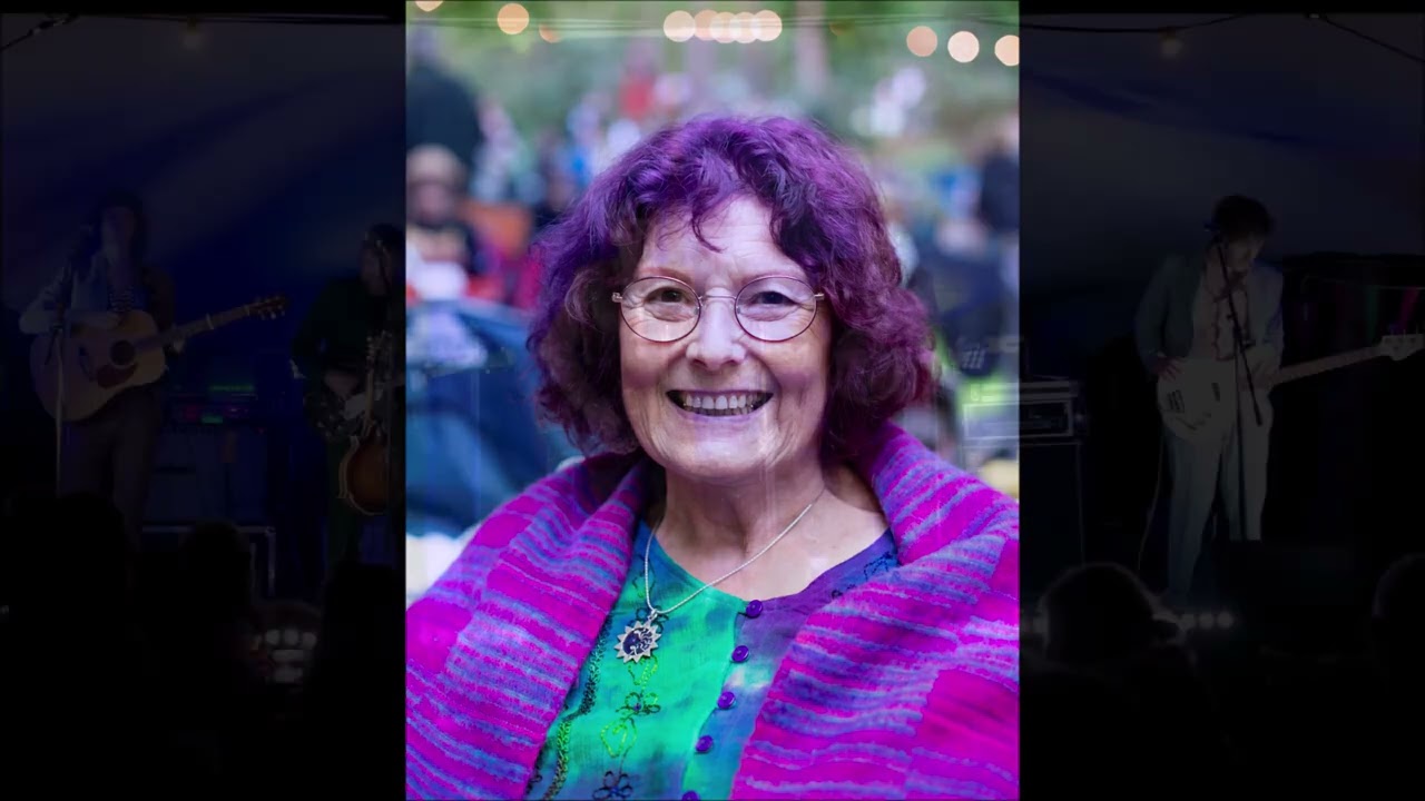 Between The Trees - 2022