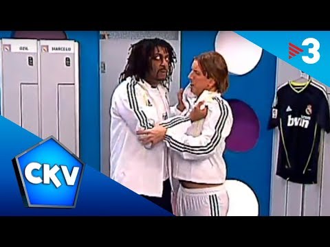 Al vestidor del Reial Madrid, Sergio Ramos dÃ³na la benvinguda a Emmanuel Adebayor. Descobrim fins a quin punt Ã©s conflictiu.