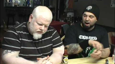 Dave's Insanity Sauce : Albino Rhino Hot Sauce Review