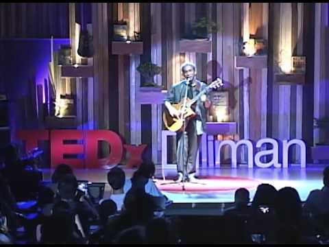 How Lupang Hinirang ought to be sung: Joey Ayala at TEDxDiliman