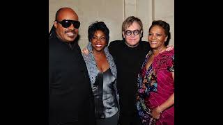 That's What Friends Are For (Dionne Warwick, Elthon John, Gladys Knight & Stevie Wonder)