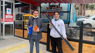 Otomodaya Aksesuar Almaya Gi̇tti̇k