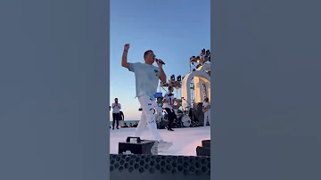 يا انا يا لا عمرو دياب من حفله الساحل الشمالي 