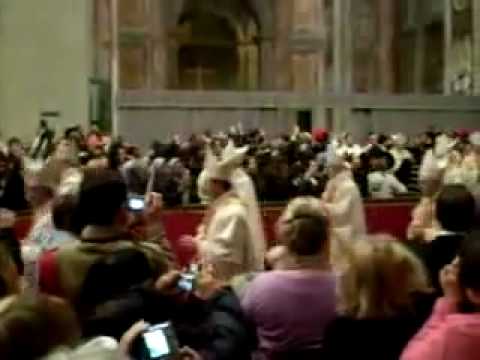 Pope Attack: Susanna Maiolo VS Pope Benedict XVI