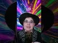LEO #leo #lizzlunamedium #tarot