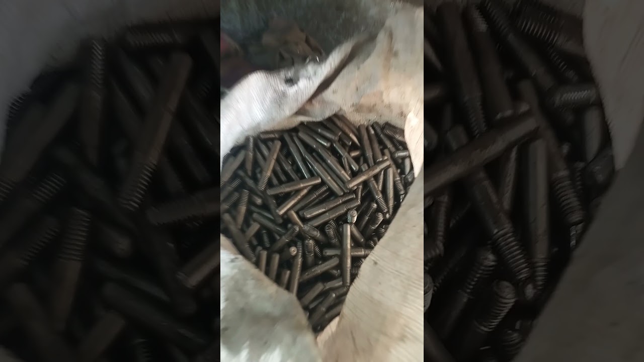 Studs bolt manufacturing processes •  Manual Thread rolling machine performance •