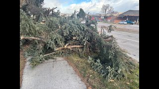 Weather Alert Day: Damaging winds slowly subsiding; High Wind, Winter Storm Warnings