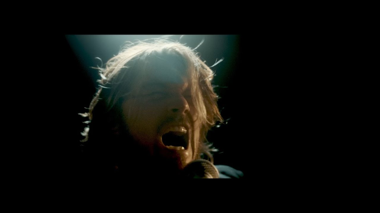 Guarda Austin Gold - Mountain (Official Video) su YouTube Guarda Austin Gold - Mountain (Official Video) su YouTube