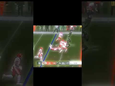he caught his own pass!!! #lamarjackson #catch