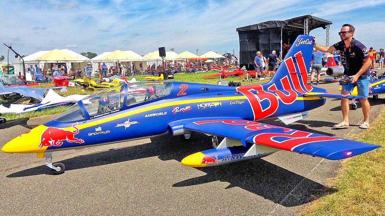 GIANT XXXL MB-339 RC 2X JETCAT P400 TURBINE JET