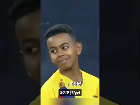 تطور لامين يامال من الطفولة إلى أن أصبح من أفضل اللاعبين حالي ا 