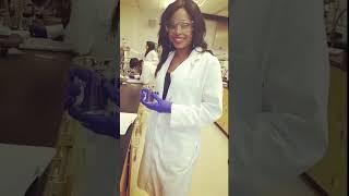 2016, Pour Baker’s founder, Cammy in the lab 👩🏽‍🔬🧪🥛