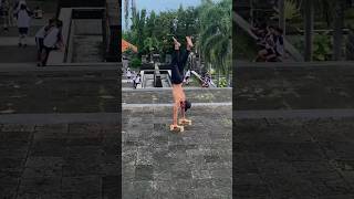 Reaksi anak smp 🤣  #workout #workoutmotivation #binsik #handstandtutorial #fyp