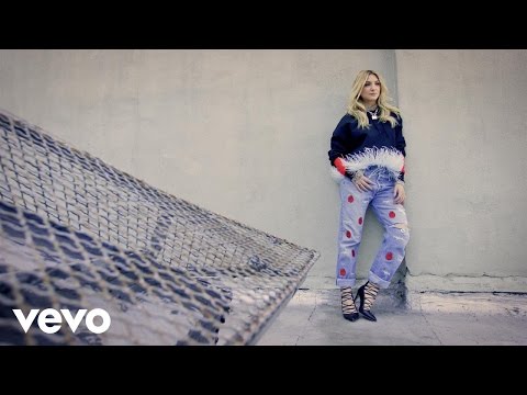 Julia Michaels - Introducing Julia Michaels