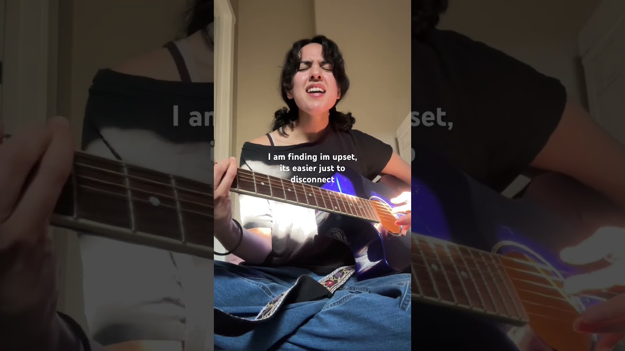 A song I wrote , Disconnected - Elodee #youtubemusic #singersongwriter