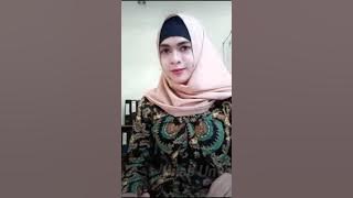 Hijab pamer toge monstrook