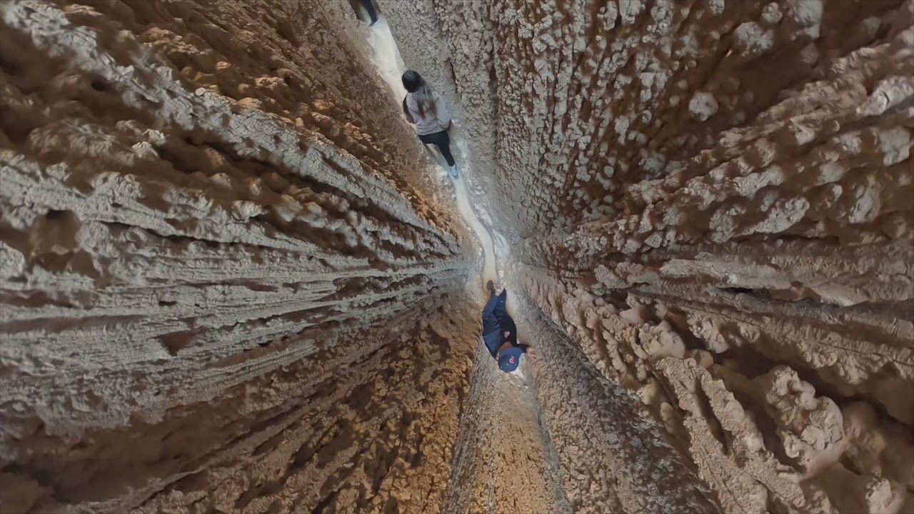 Cathedral Gorge State Park -Moon Slots