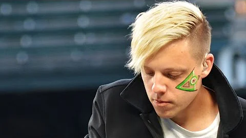 Robert DeLong Long Way Down | Sounds by the Sound