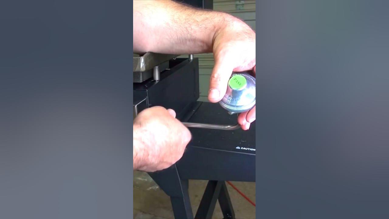 Attach regulator to 22 17 blackstone griddle youtube