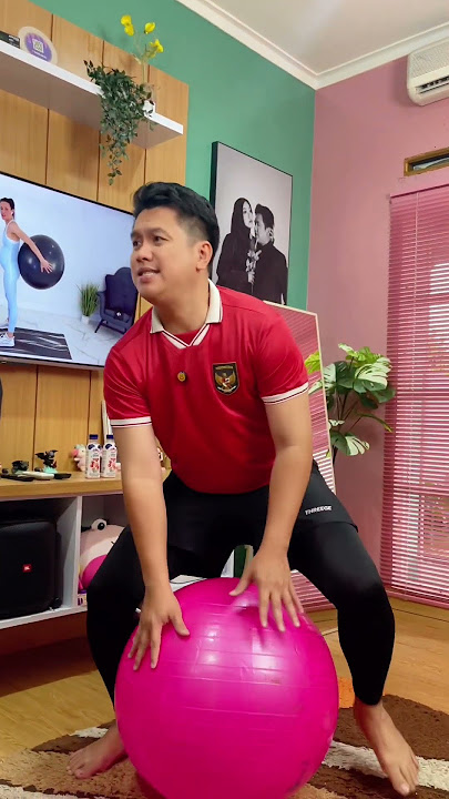 Pregnant women must do pregnancy exercises regularly, so that the birth will be smooth 🫵🏻 #riansagit