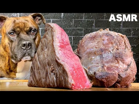 【大食い犬ASMR】ママに黒毛和牛と猪のステーキをもらった愛犬が大興奮www