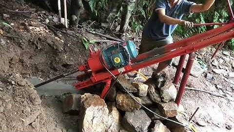 small portable soil and rock core drilling rig, geotechnical drilling machine