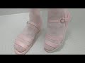 ピンクの靴下にピンクナースサンダル