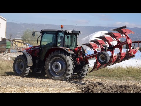 Massey Ferguson 5711