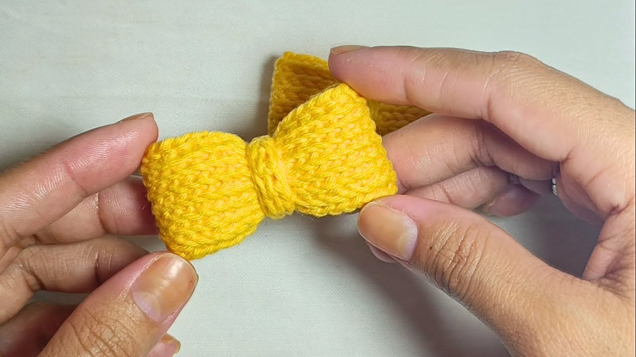 Satisfying Yellow Amigurumi Bow Crafting 🎀 Soothing Crochet for Relaxation & Anxiety Relief