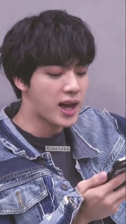 Kim Seokjin dengan suara merdu nya 😭