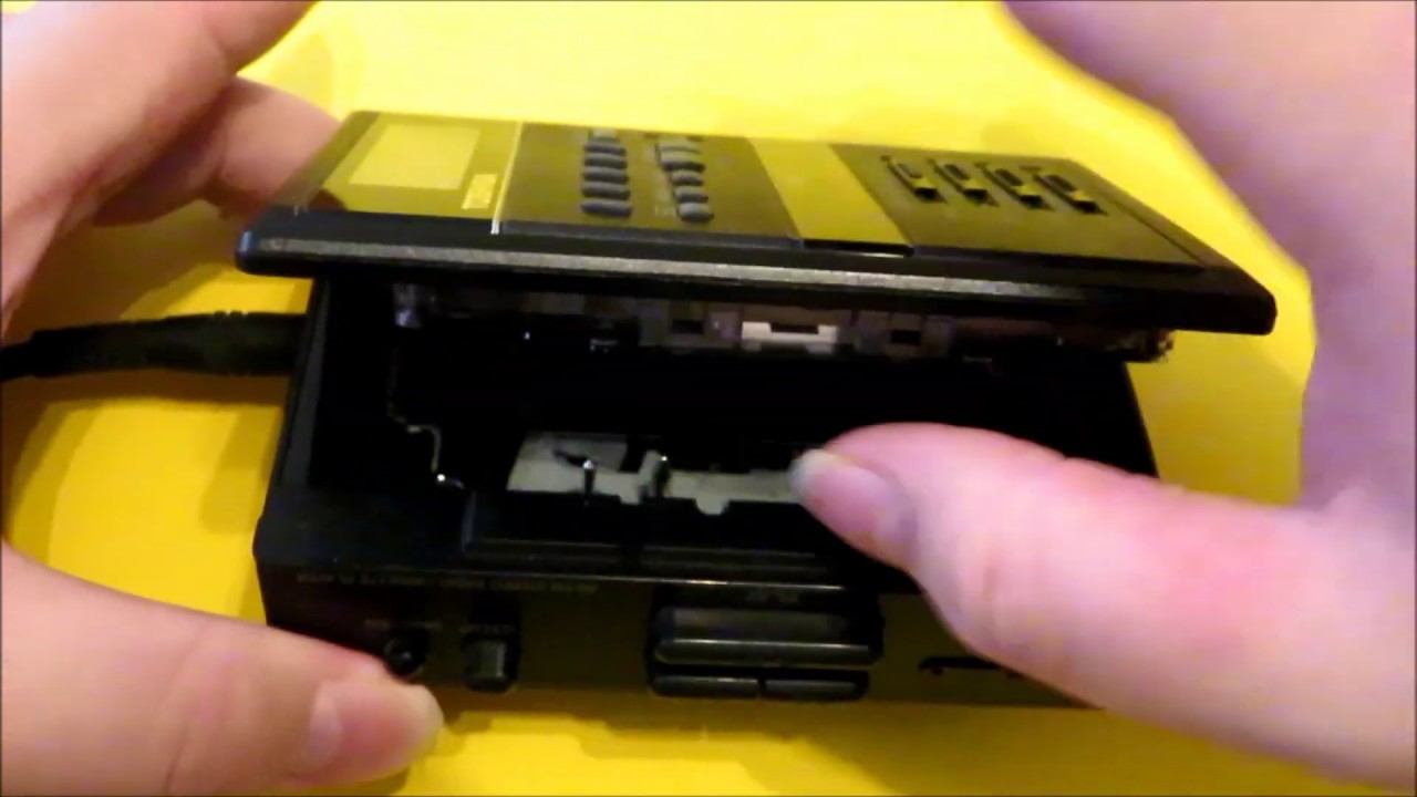 TOSHIBA walky KT-GS4 カセットプレイヤー(ジャンク扱い