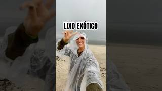 Hoje foi dia de #limpezadepraia e encontramos cada lixo exótico…