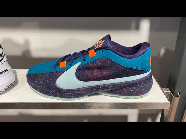 Nike Zoom Freak 5 “Nigerian Nightmare” - Style Code: DX4985-300