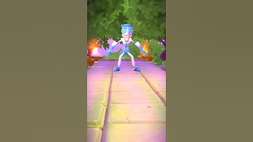 Crash Boondicot on the run-Frosty Lab Assistant #short video