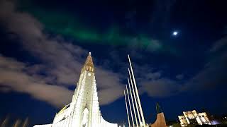 Photography: Aurora borealis Hallgrimskirkja, Reykjavik Iceland