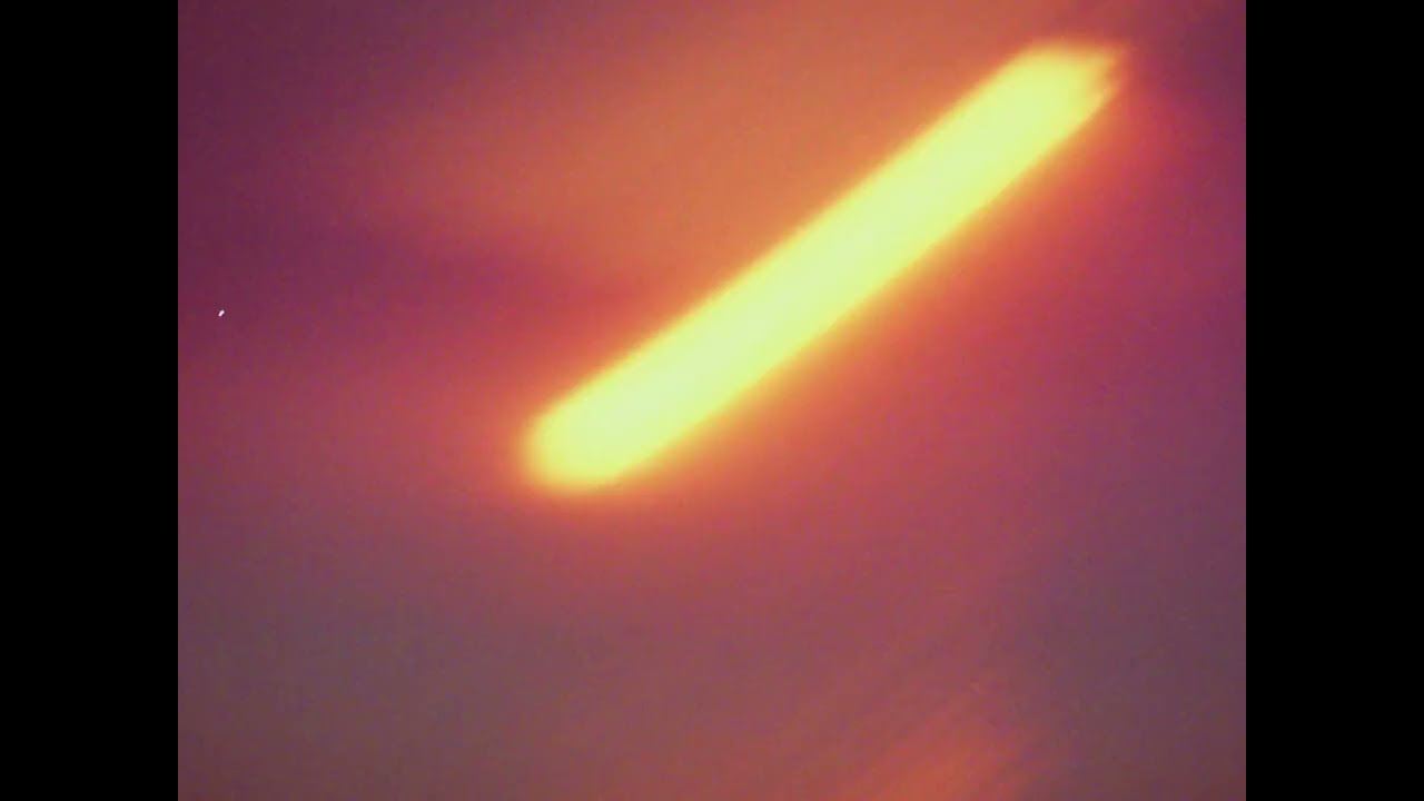 Guarda Kaikobad - Seeing Everything su YouTube Guarda Kaikobad - Seeing Everything su YouTube