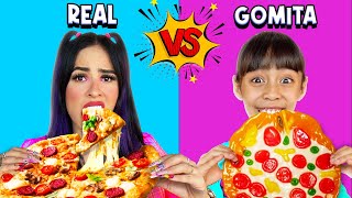 COMIDA DE GOMITA VS COMIDA REAL DESAFÍO POR 24 HORAS 😱🍕| Karla Bustillos