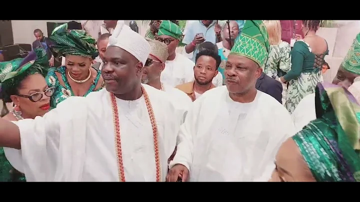 Billionaire Sifax daughters wedding..See what Distinguished Senator Ibikunle Amosun did at an event.