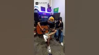 NGANTOS WALERAN  Ujang Choplox Cover (pojok suara feat dhea gemoi)
