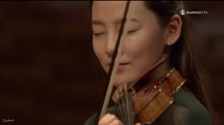 Clara-Jumi Kang: Paganini, La Campanella (Arr. Kre...