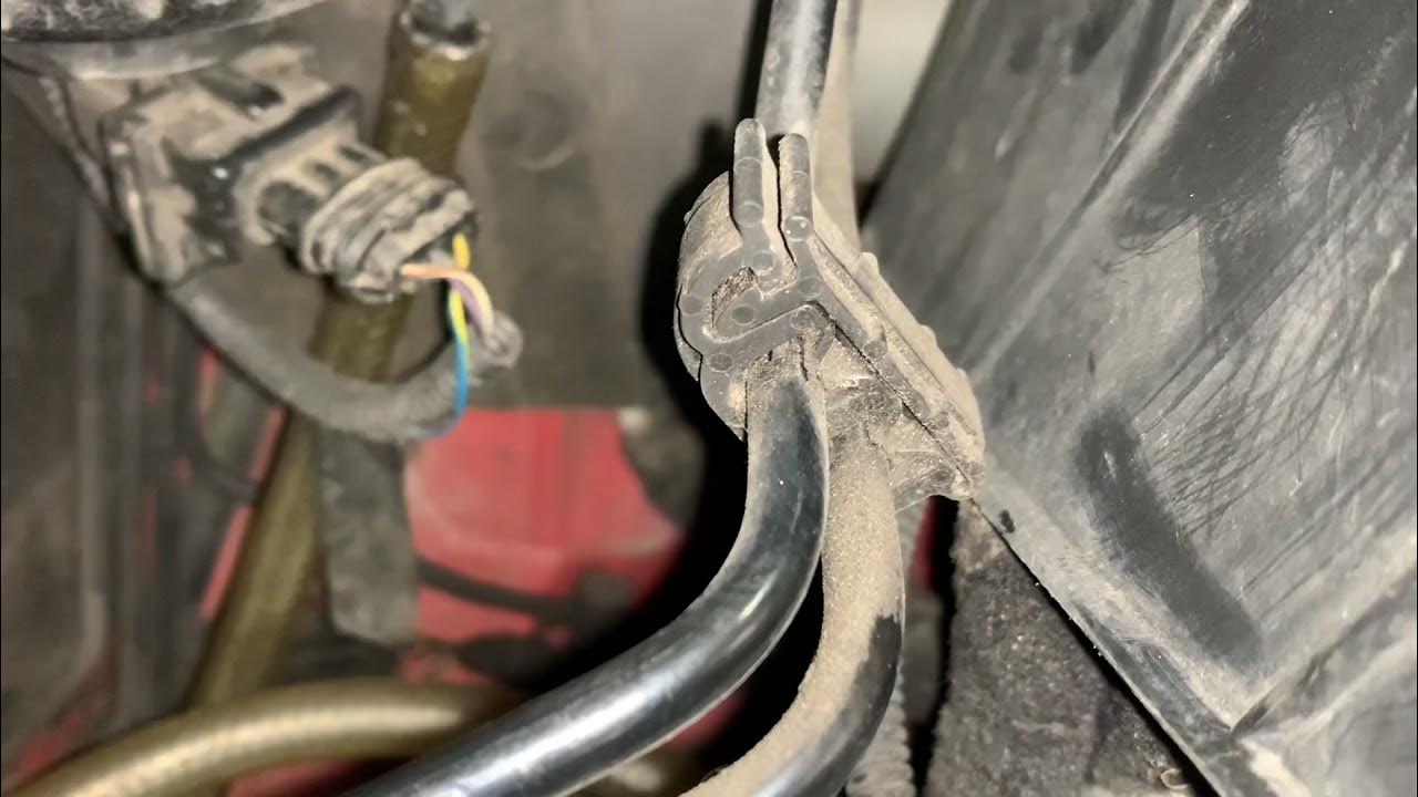 2016 Peugeot Boxer 2.2 Fuel Filter Replacement And Bleed Procedure