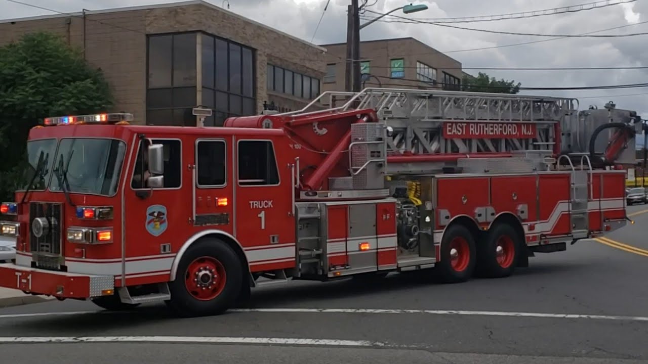 East Rutherford NJ Fire Department Truck 1 / Engine 3 Responding 8-23