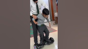 Kunali Ko Hoverboard Chalana hai But Popat Hogya #shortsfeed #vlog #shorts