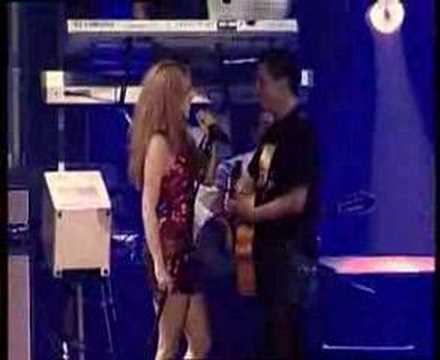 Alejandro Sanz y Shakira – Te lo agradezco pero no (DVD)