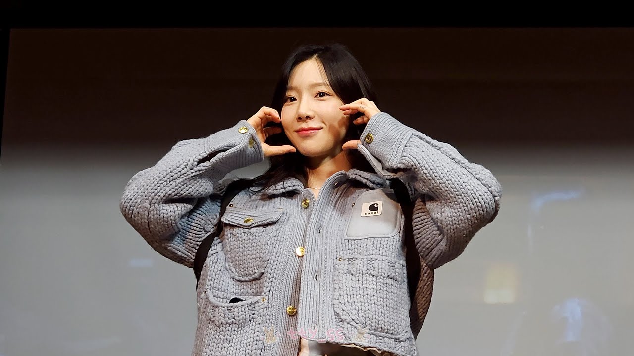 [4K] 231210 TAEYEON 태연 - To.X Fan Sign 대면 팬사인회 @ MUSICPLANT 뮤직플랜트 직캠 ...