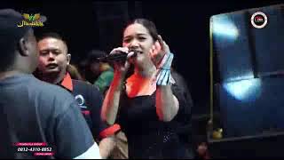 anggur terlarang- angel varia