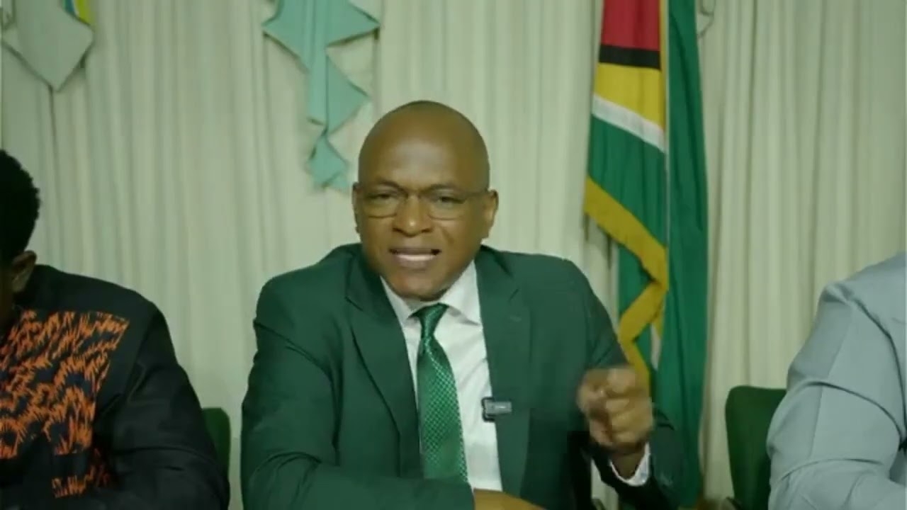 Duncan Says Government Delaying Oversight of Oil and Digital Laws