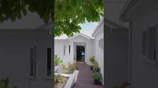 Lavish Designer Oasis – Ocean Views Walk to Beach… 25 Sunrise Ave, Terrigal Lavish Designer Oasis – Ocean Views Walk to Beach… 25 Sunrise Ave, Terrigal
