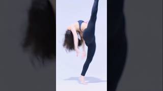 AMAZING Flexible Dance Tricks ✨ #flexibility #flexible #contortion #dancevideo #dancer #swifties @ericalinx