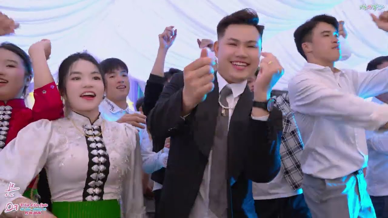 DANCE QUẨY HẾT MÌNH CÙNG DÂU RỂ VÌ LỢI LÈO QUÂN TẠI NÀ MÒN SỐP CỘP